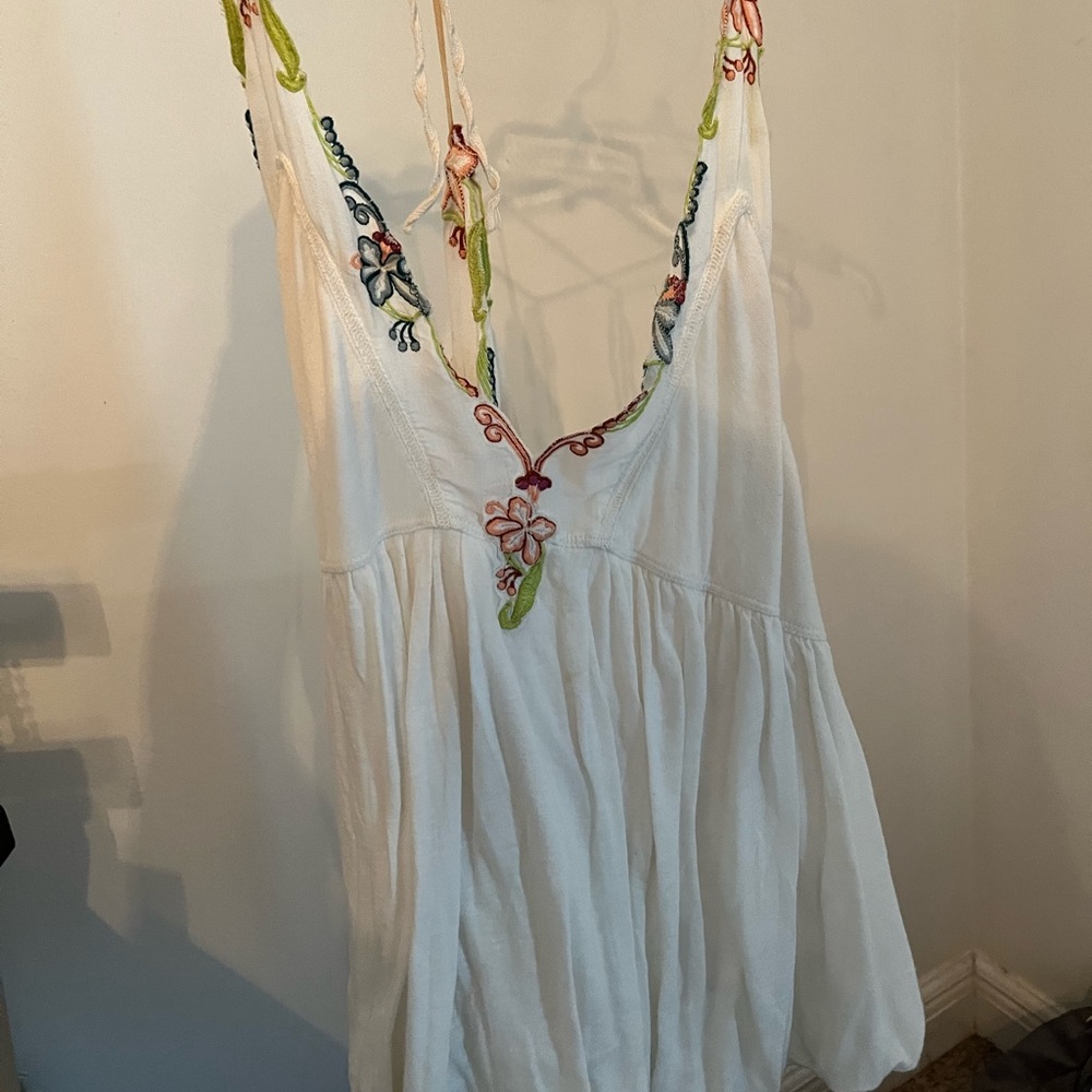 Free people tank! Super comfortable